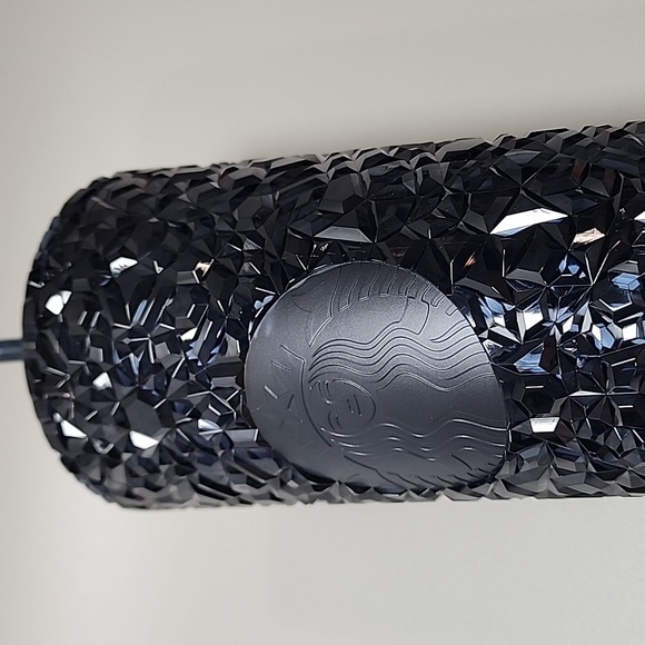 Starbucks Navy Holiday cup - Picture 2 of 3